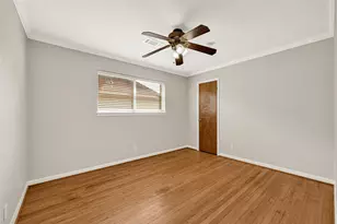 9927 Southport Dr, Houston, TX 77089 - Photo 14