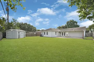 9927 Southport Dr, Houston, TX 77089 - Photo 24