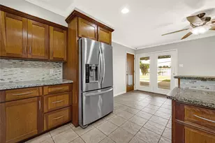9927 Southport Dr, Houston, TX 77089 - Photo 12