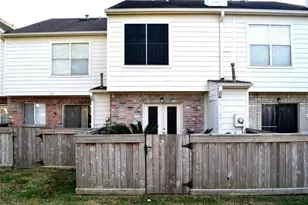 2810 Grants Lake Blvd, Sugar Land, TX 77479 - Photo 14