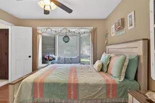 3213 Kleinmann Ave, Galveston, TX 77551 - Photo 18