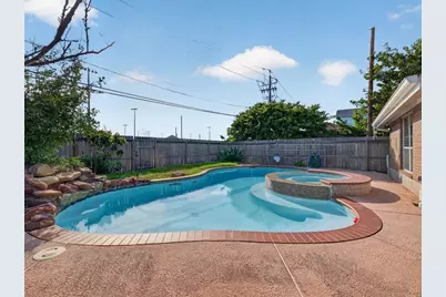3213 Kleinmann Avenue, Galveston, TX 77551 - Photo 34