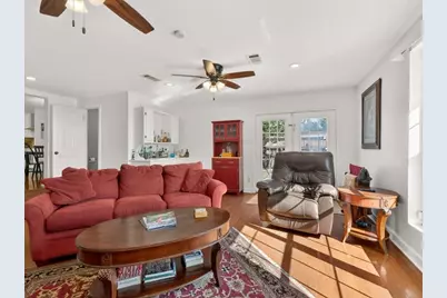 3213 Kleinmann Avenue, Galveston, TX 77551 - Photo 14