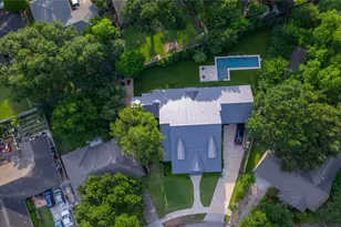 10614 Moonlight Dr, Houston, TX 77096 - Photo 24
