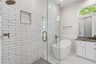 2513 Detering St, Houston, TX 77007 - Photo 14