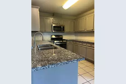 2927 30th Avenue N, Texas City, TX 77590 - Photo 8