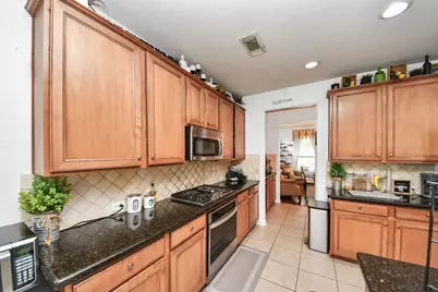 13827 Pepperstone Lane, Houston, TX 77044 - Photo 12