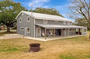 1710 Co Rd 399, Louise, TX 77455 - Photo 4