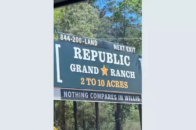 15648 Cricket Creek Court, Willis, TX 77378 - Photo 4