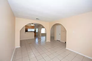 4843 Beechaven St St, Houston, TX 77053 - Photo 10