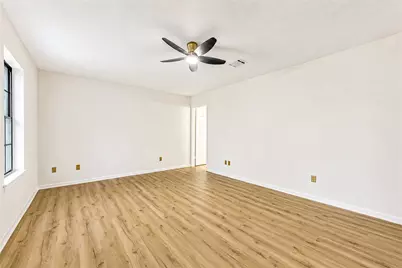 16011 Pinyon Creek Drive, Houston, TX 77095 - Photo 34