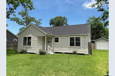 2302 Oaklawn Drive, La Marque, TX 77568 - Photo 2