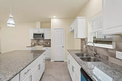 4947 Leamathew Street, Houston, TX 77045 - Photo 6