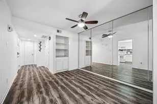 763 Bering Dr, Houston, TX 77057 - Photo 4