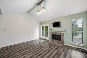 763 Bering Dr, Houston, TX 77057 - Photo 8
