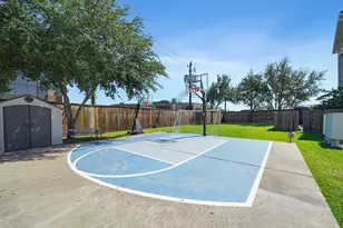 5947 Turtle Beach Ln, Houston, TX 77036 - Photo 26