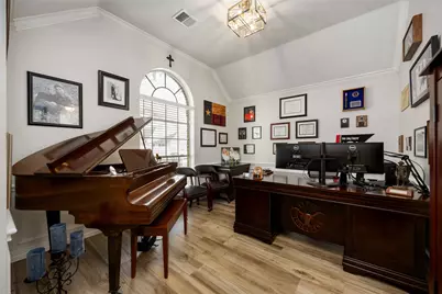 1818 Wynforest Drive, Deer Park, TX 77536 - Photo 18