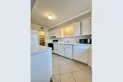 6332 Chevy Chase Drive #16, Houston, TX 77057 - Photo 18