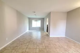 3323 Green Fields Dr, Sugar Land, TX 77479 - Photo 4
