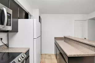 16800 Sugar Pine Dr, Houston, TX 77090 - Photo 16