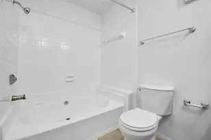 16800 Sugar Pine Dr, Houston, TX 77090 - Photo 4