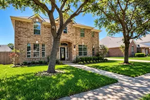 2114 Fortuna Bella Dr, Pearland, TX 77581 - Photo 2