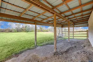 5806 S Hwy 35, Alvin, TX 77511 - Photo 30