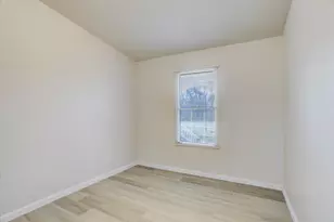 5806 S Hwy 35, Alvin, TX 77511 - Photo 10