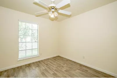 12106 Pompton Drive, Houston, TX 77089 - Photo 6