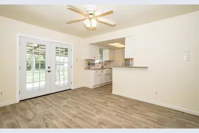 12106 Pompton Drive, Houston, TX 77089 - Photo 4