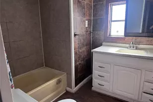 422 Westchase, Montgomery, TX 77316 - Photo 6