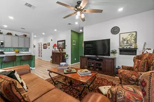 725 Ivory Crk Ct, Willis, TX 77378 - Photo 24