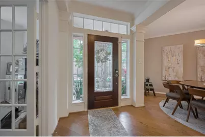 7 Peaceful Canyon Court, The Woodlands, TX 77381 - Photo 4