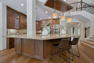 7 Peaceful Canyon Ct, The Woodlands, TX 77381 - Photo 14