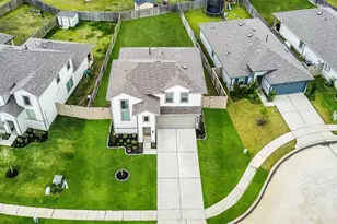 14816 Crimson Peak Ln, Splendora, TX 77372 - Photo 2