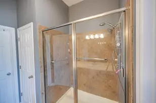 746 San Jacinto Circle, Baytown, TX 77521 - Photo 8