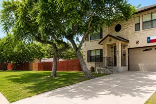 11810 Bridge Hampton, San Antonio, TX 78251 - Photo 2
