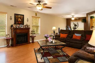 11810 Bridge Hampton, San Antonio, TX 78251 - Photo 4