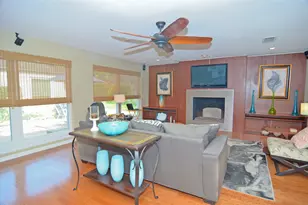 4247 Crownwood Dr, Seabrook, TX 77586 - Photo 12