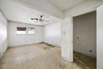 5930 Guadalupe Street, Houston, TX 77016 - Photo 8