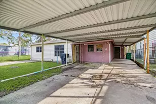 5930 Guadalupe St, Houston, TX 77016 - Photo 4