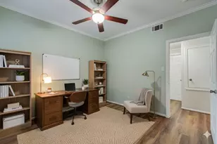 11711 Memorial Dr, Houston, TX 77024 - Photo 24