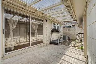 13090 Clarewood Dr, Houston, TX 77072 - Photo 28