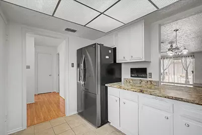 13090 Clarewood Drive, Houston, TX 77072 - Photo 16