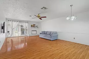 13090 Clarewood Dr, Houston, TX 77072 - Photo 8