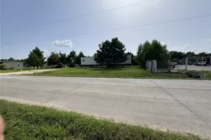 846 County Rd 3565, Cleveland, TX 77327 - Photo 18