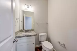 1713 Reverse St, Houston, TX 77055 - Photo 8