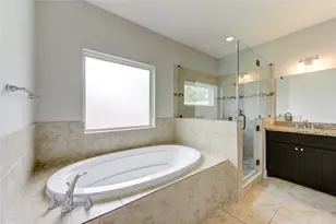 1713 Reverse St, Houston, TX 77055 - Photo 26