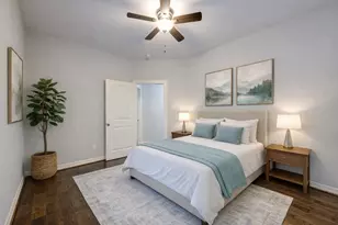 1713 Reverse St, Houston, TX 77055 - Photo 32