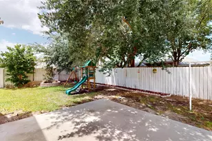 1505 Candy Ln, Edinburg, TX 78539 - Photo 22